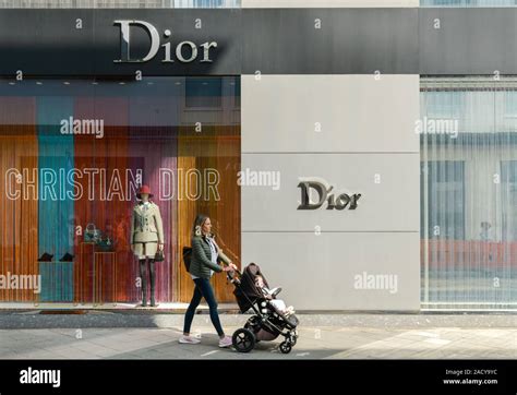 dior laden deutschland|Dior official online.